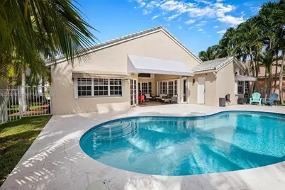 1045 Cedar Falls Dr #0, Weston, FL 33327 - Photo 24