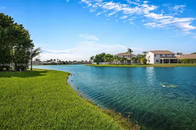 1045 Cedar Falls Dr #0, Weston, FL 33327 - Photo 44