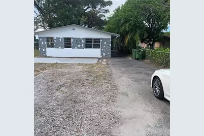 308 NW 9th St, Hallandale Beach, FL 33009 - Photo 1