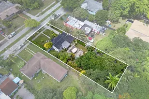467 NE 129th St, North Miami, FL 33161 - Photo 56