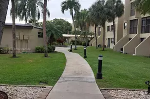 230 Lakeview Dr, Weston, FL 33326 - Photo 8