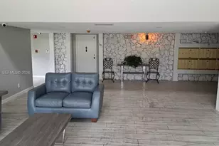 230 Lakeview Dr, Weston, FL 33326 - Photo 6