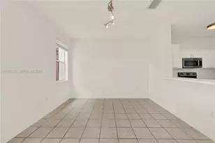 11416 NW 43rd Terrace, Doral, FL 33178 - Photo 14