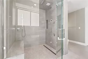 10420 SW 64th St, Miami, FL 33173 - Photo 36