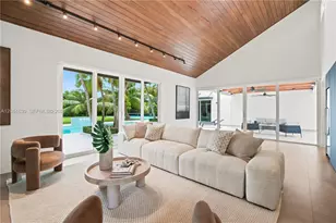 10420 SW 64th St, Miami, FL 33173 - Photo 14