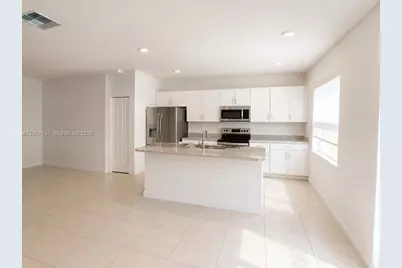 25328 SW 108th Ct, Homestead, FL 33032 - Photo 2