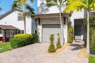 25328 SW 108th Ct, Homestead, FL 33032 - Photo 1