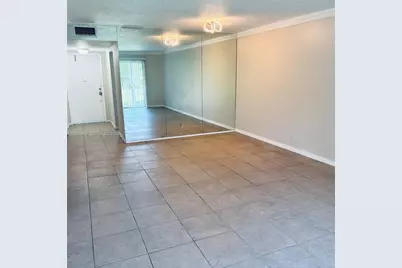 950 Hillcrest Dr #102, Hollywood, FL 33021 - Photo 4