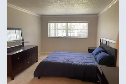 950 Hillcrest Dr #102, Hollywood, FL 33021 - Photo 6