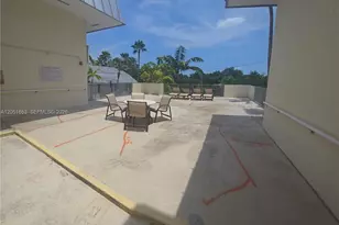 8950 SW 69th Ct, Pinecrest, FL 33156 - Photo 24