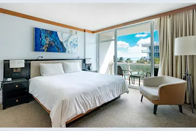 6801 Collins Ave #C414, Miami Beach, FL 33141 - Photo 14