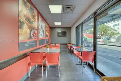 Pizzeria Restaurant For Sale in South Miami, South Miami, FL 33143 - Photo 2