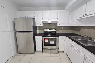 3610 NW 21st St, Lauderdale Lakes, FL 33311 - Photo 2