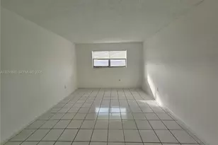 3610 NW 21st St, Lauderdale Lakes, FL 33311 - Photo 8