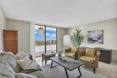 2500 Parkview Dr #2411, Hallandale Beach, FL 33009 - Photo 18