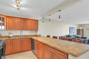 2500 Parkview Dr, Hallandale Beach, FL 33009 - Photo 8