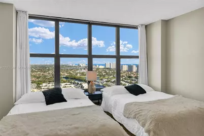 2500 Parkview Dr #2411, Hallandale Beach, FL 33009 - Photo 34