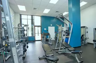 100 Bayview Dr, Sunny Isles Beach, FL 33160 - Photo 22