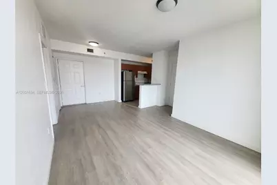 120 SW 8th Ave #706, Miami, FL 33130 - Photo 2