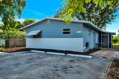 1515 NW 2nd Ave, Fort Lauderdale, FL 33311 - Photo 2