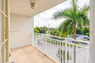 6950 Miami Gardens Dr, Hialeah, FL 33015 - Photo 6