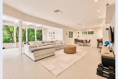 600 NE 52nd Ter, Miami, FL 33137 - Photo 6