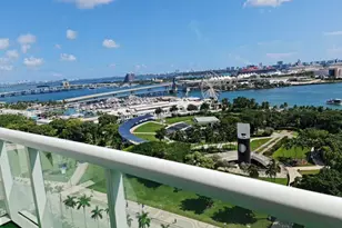 50 Biscayne Blvd, Miami, FL 33132 - Photo 4