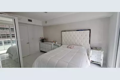 50 Biscayne Blvd #2810, Miami, FL 33132 - Photo 32