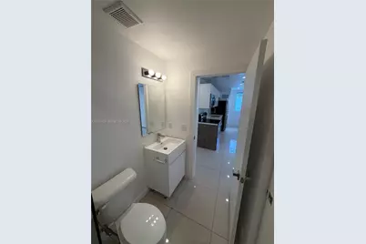 829 SW 18th Ave #211, Miami, FL 33135 - Photo 6