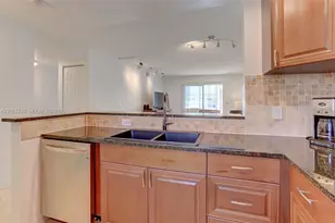 2212 NE 1st Way, Boynton Beach, FL 33435 - Photo 12