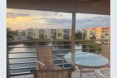 441 SE 3rd St #505, Dania Beach, FL 33004 - Photo 16