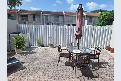 10241 NW 52nd Ter #0, Doral, FL 33178 - Photo 16