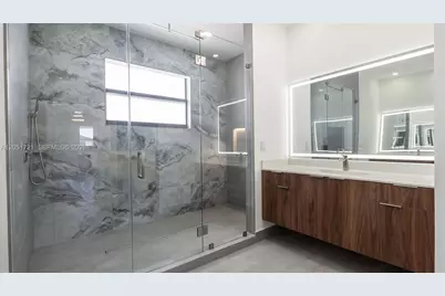 8900 NW 161st Ter #N/A, Miami Lakes, FL 33018 - Photo 30