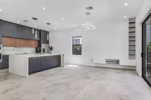 8900 NW 161st Terrace, Miami Lakes, FL 33018 - Photo 22