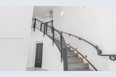 8900 NW 161st Ter #N/A, Miami Lakes, FL 33018 - Photo 10