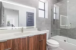 8900 NW 161st Terrace, Miami Lakes, FL 33018 - Photo 40