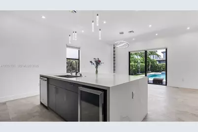 8900 NW 161st Ter #N/A, Miami Lakes, FL 33018 - Photo 16