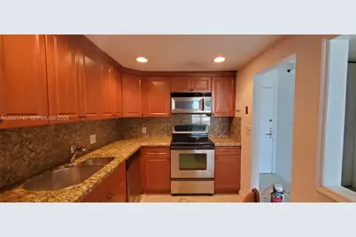 150 SE 25th Rd #2K, Miami, FL 33129 - Photo 8