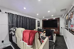 9720 E Calusa Club Dr, Miami, FL 33186 - Photo 38