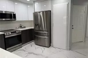 774 NW 42nd Pl, Deerfield Beach, FL 33064 - Photo 2