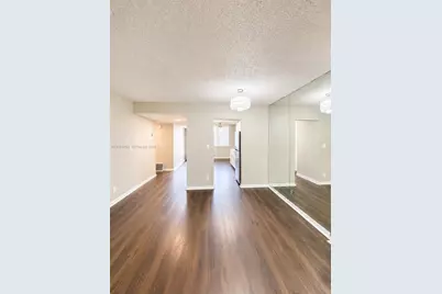 250 Jacaranda Dr #302, Plantation, FL 33324 - Photo 8