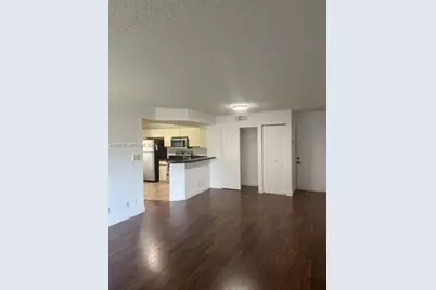 8821 Wiles Rd #107, Coral Springs, FL 33067 - Photo 10