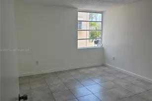 10801 SW 109th Ct, Miami, FL 33176 - Photo 14