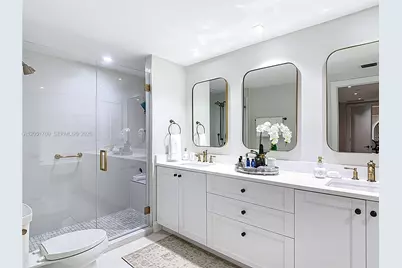 445 Grand Bay Dr #418, Key Biscayne, FL 33149 - Photo 16
