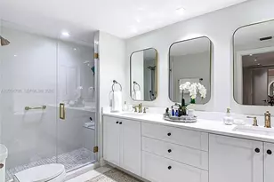 445 Grand Bay Dr, Key Biscayne, FL 33149 - Photo 16