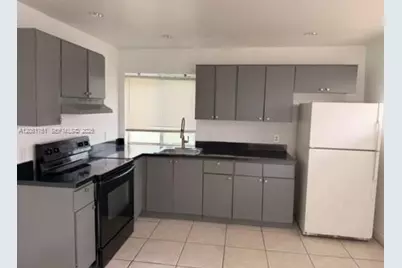 848 SW 5th St #203, Homestead, FL 33030 - Photo 1