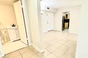 5765 W 25th Ct, Hialeah, FL 33016 - Photo 4