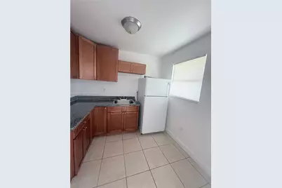 1990 NW 183rd St #11, Miami Gardens, FL 33056 - Photo 1