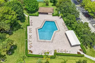 1501 SW 134th Way, Pembroke Pines, FL 33027 - Photo 50