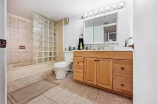 16200 Golf Club Rd, Weston, FL 33326 - Photo 16